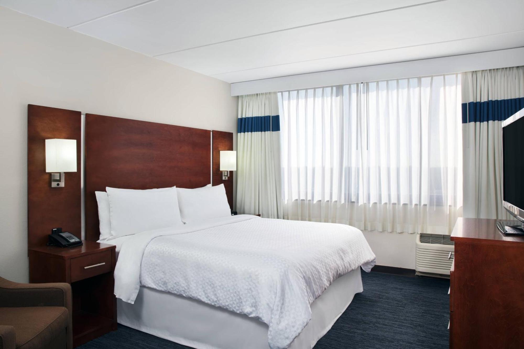 Four Points By Sheraton Fort Lauderdale Airport/Cruise Port Екстериор снимка