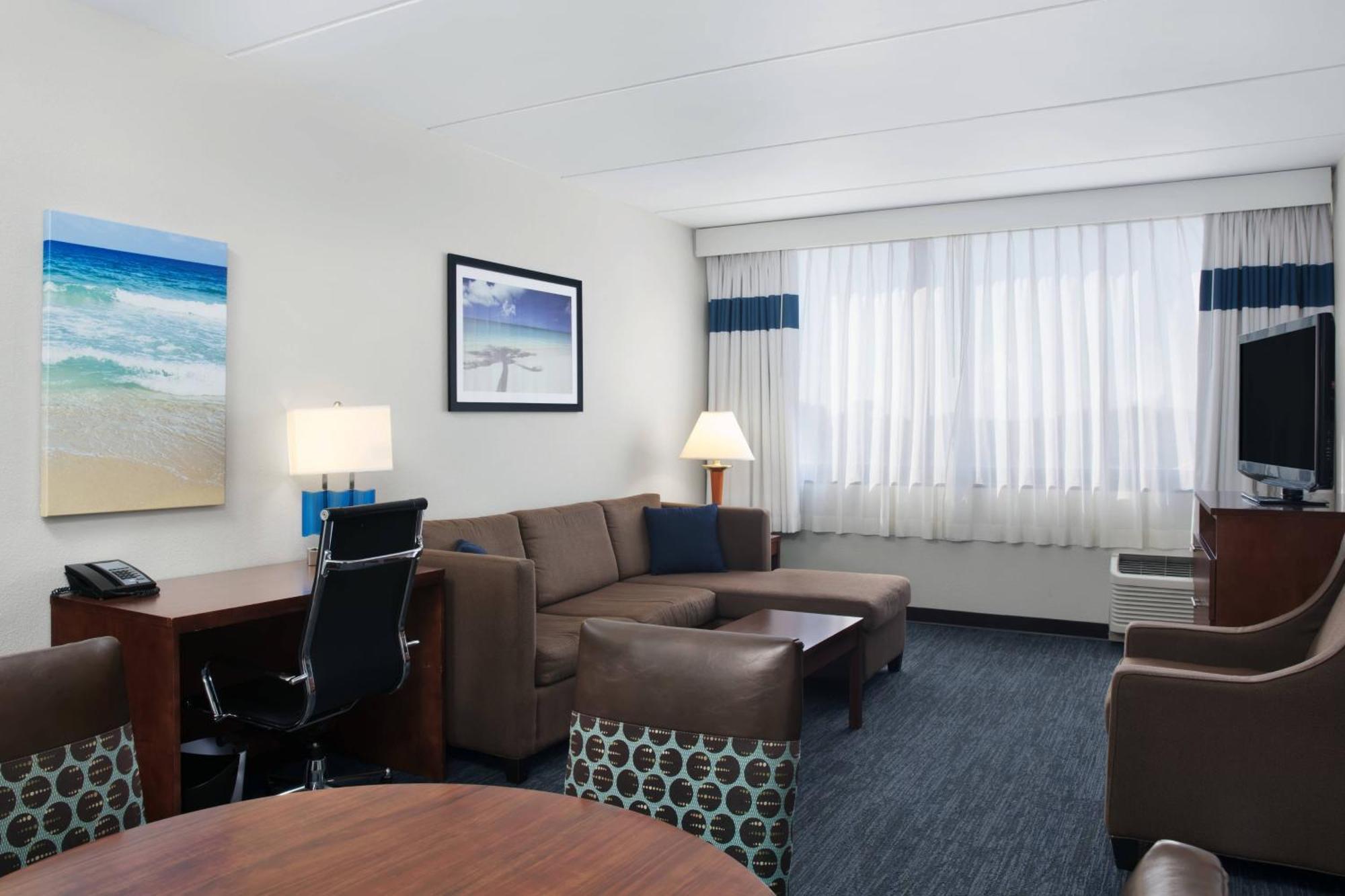 Four Points By Sheraton Fort Lauderdale Airport/Cruise Port Екстериор снимка