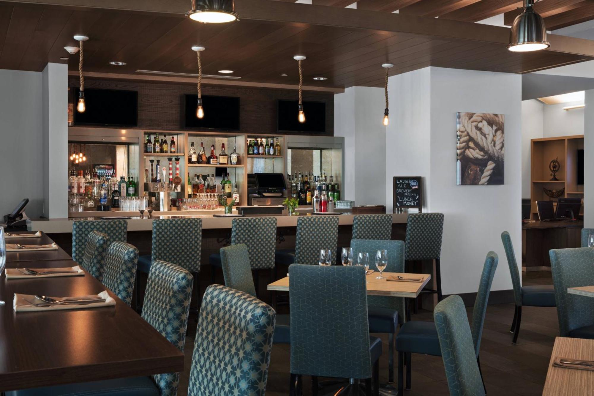 Four Points By Sheraton Fort Lauderdale Airport/Cruise Port Екстериор снимка